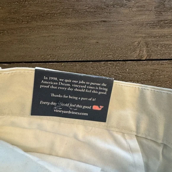 NWT Vineyard Vines Boys Classic Fit Breaker Short - Picture 5 of 9